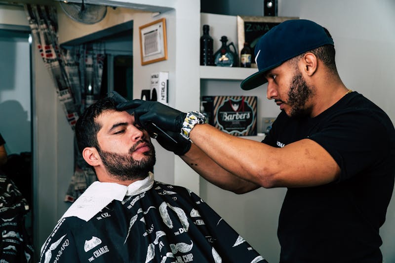 Routine de soins et de soins de la peau pour hommes