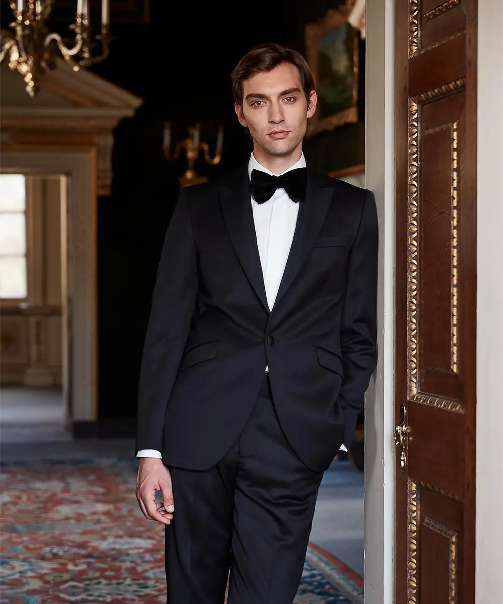 Vêtements de nuit : les meilleurs fabricants de smokings pour hommes
